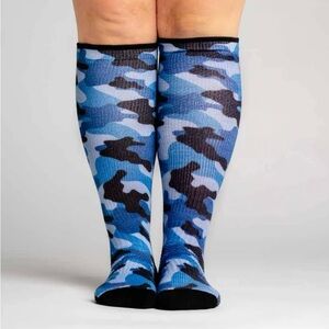 NWOT Blue Camo Unisex Compression Thigh High Long Tall Socks Size Large